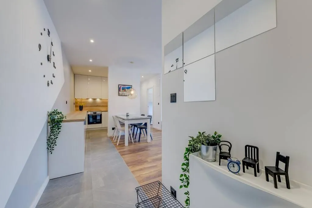 City East Apartment