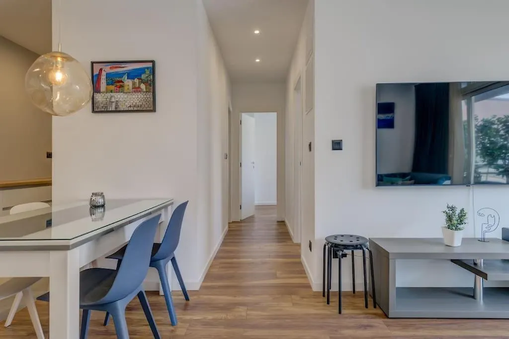 City East Apartment Split